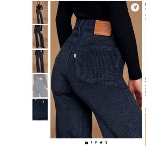 Dark blue ribcage levi’s NWT